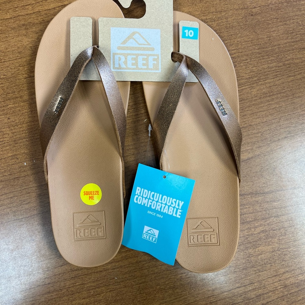 🎃Reef Cushion Court Copper size 10 NWT
